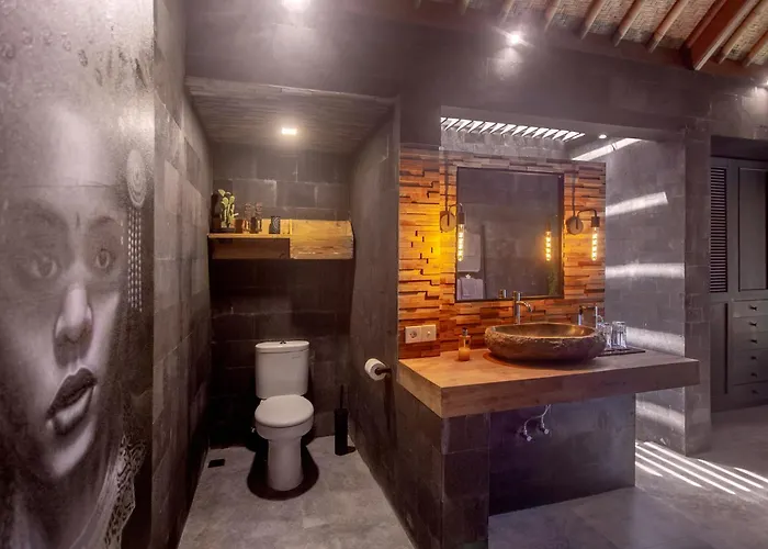 Balidroomvilla - Full Serviced - Beachside * Sanur (Bali)