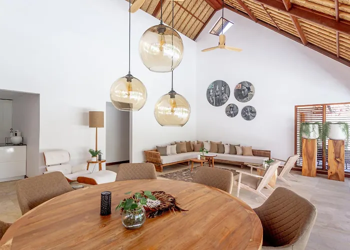 Villa Balidroomvilla - Full Serviced - Beachside *